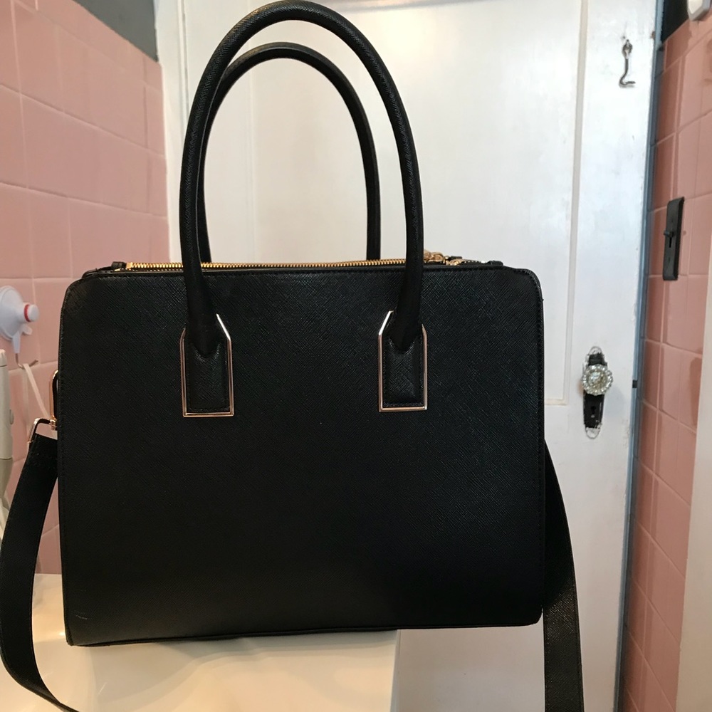 H&M bag w/free bag included